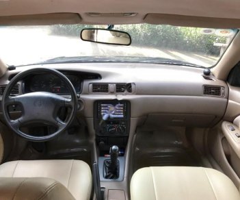 Toyota Camry 2.2 MT 1998 - Bán Toyota Camry 2.2 MT sản xuất năm 1998, màu xanh lam, nhập khẩu, giá tốt