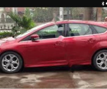 Ford Focus   2014 - Cần bán lại xe Ford Focus 2014, màu đỏ, nhập khẩu, 595 triệu