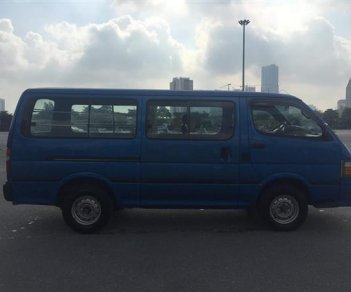 Toyota Hiace 2.7 MT 2005 - Cần bán lại xe Toyota Hiace 2.7 MT đời 2005, 175 triệu