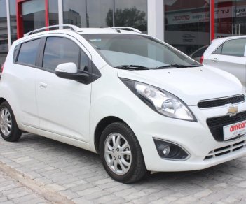 Chevrolet Spark 1.2 MT 2017 - Cần bán xe Chevrolet Spark 1.2 MT năm 2017, màu trắng