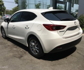 Mazda 3 2016 - Bán Mazda 3 giá ưu đãi tháng 3, hỗ trợ trả góp, xe giao nhanh, thủ tục nhanh gọn, liên hệ 01665 892 196