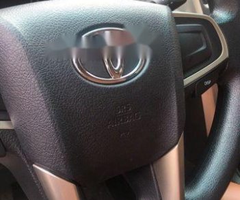 Toyota Innova   2016 - Bán Toyota Innova đời 2016, màu bạc, 682tr