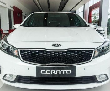 Kia Cerato 2018 - Bán ô tô Kia Cerato đời 2018, màu trắng, giá tốt