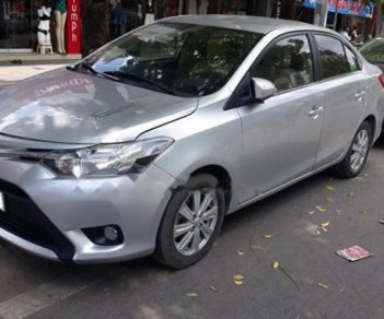 Toyota Vios 1.5E 2015 - Cần bán gấp Toyota Vios 1.5E năm sản xuất 2015, màu bạc  