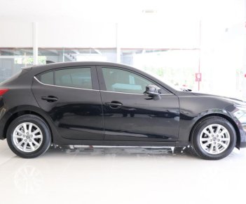 Mazda 3 1.5 2017 - Cần bán xe Mazda 3 1.5 sản xuất 2017, màu đen bản hatchback