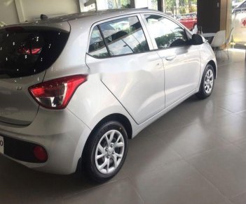 Hyundai Grand i10  1.2 MT 2018 - Cần bán xe Hyundai Grand i10 1.2 MT 2018, màu bạc, giá chỉ 370 triệu