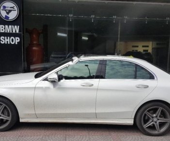 Mercedes-Benz C class C300 AMG 2016 - Cần bán Mercedes C300 AMG đời 2016, màu trắng