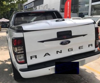 Ford Ranger XLS 4X2 MT 2016 - Bán xe Ford Ranger XLS 4X2 MT năm 2016, màu trắng, nhập khẩu, giá chỉ 615 triệu. LH: 0918889278