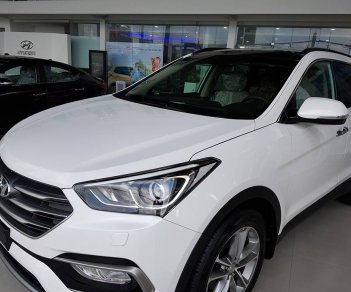 Hyundai Santa Fe 2.2   2018 - Cần bán xe Hyundai Santa Fe 2.2 full dầu năm 2018