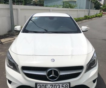 Mercedes-Benz CLA class CLA 200 2014 - Cần bán Mercedes CLA 200 sản xuất năm 2014, màu trắng, nhập khẩu