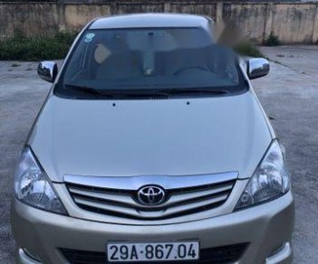 Toyota Innova  2.0G 2009 - Bán Toyota Innova 2.0G đời 2009, màu bạc xe gia đình, giá chỉ 425 triệu