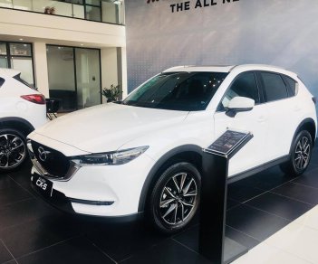 Mazda CX 5  2.0 2WD 2018 - Bán Mazda CX5 2018, hỗ trợ giá tốt nhất thị trường, sở hữu ngay chỉ với 230tr. LH 0935012268