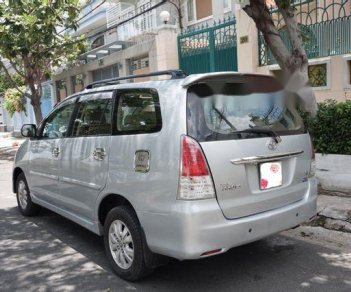 Toyota Innova 2011 - Bán ô tô Toyota Innova sản xuất 2011, màu bạc, giá chỉ 428 triệu