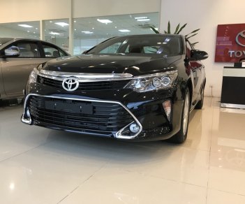 Toyota Camry 2.5Q 2018 - Bán Camry 2.5Q màu đen - Model 2018 - Ưu đãi lớn, trả góp 90%, nhận xe ngay. Hotline: 0898.16.8118