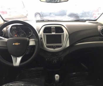 Chevrolet Spark LT 2018 - Bán xe Chevrolet Spark LT 2018, màu trắng