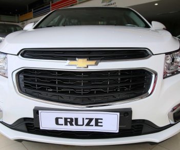 Chevrolet Cruze 2018 - Bán Cruze số sàn, màu trắng quá đẹp, giá chỉ 589tr. Gọi ngay để được hưởng nhiều ưu đãi giá trị