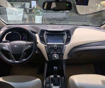 Hyundai Santa Fe 2.2 AT 2016 - Bán ô tô Hyundai Santa Fe 2.2 AT đời 2016, màu trắng còn mới, giá tốt