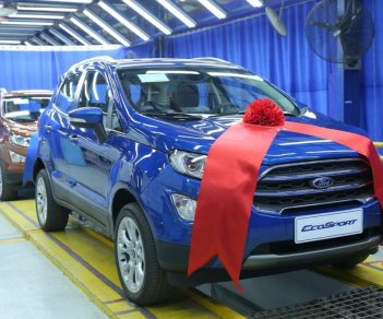 Ford EcoSport 2018 - Bán Ford Ecosport 2018 giao ngay, đủ màu, giảm cực mạnh, hỗ trợ 85% 6 năm. LH: 0979572297