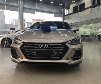 Hyundai Elantra Sport 1.6 AT 2018 - Bán Hyundai Elantra Sport 1.6 AT sản xuất 2018, 729tr