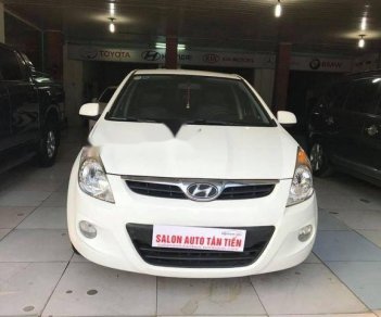 Hyundai i20 2011 - Cần bán xe Hyundai i20 sản xuất 2011, màu trắng chính chủ, 370 triệu