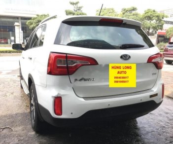 Kia Sorento 2.2AT CRDi 2016 - Cần bán lại xe Kia Sorento 2.2AT CRDi 2016, màu trắng