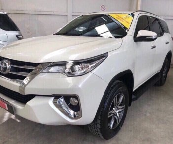 Toyota Fortuner 2.7V 2017 - Bán Fortuner 2.7V 2017 số tự động, bảo hành chính hãng, bao test (Tặng trước bạ). Hỗ trợ vay 75%