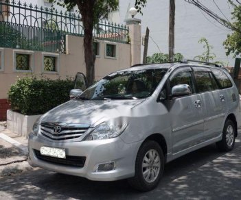 Toyota Innova 2011 - Bán ô tô Toyota Innova sản xuất 2011, màu bạc, giá chỉ 428 triệu