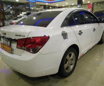 Chevrolet Cruze LS 1.6 MT 2012 - Cần bán Chevrolet Cruze LS 1.6 MT năm sản xuất 2012, màu trắng xe gia đình, 385 triệu