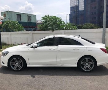 Mercedes-Benz CLA class CLA 200 2014 - Cần bán Mercedes CLA 200 sản xuất năm 2014, màu trắng, nhập khẩu