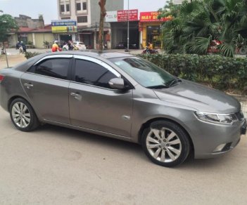 Kia Forte 2009 - Cần bán gấp Kia Forte năm sản xuất 2009, màu xám, nhập khẩu nguyên chiếc chính chủ