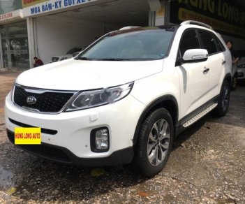 Kia Sorento 2.2AT CRDi 2016 - Cần bán lại xe Kia Sorento 2.2AT CRDi 2016, màu trắng