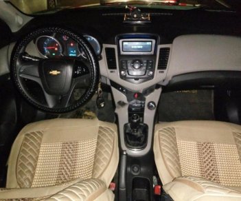 Chevrolet Cruze LS 1.6 MT 2012 - Cần bán Chevrolet Cruze LS 1.6 MT năm sản xuất 2012, màu trắng xe gia đình, 385 triệu