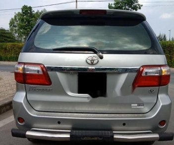 Toyota Fortuner V 2010 - Bán ô tô Toyota Fortuner V năm sản xuất 2010, màu bạc, giá tốt