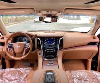 Cadillac Escalade ESV Platinum 2016 - Cần bán xe Cadillac Escalade ESV Platinum năm sản xuất 2016, màu đen, nhập khẩu nguyên chiếc