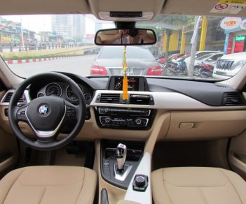 BMW 3 Series 320i 2016 - Bán BMW 3 Series 320i đời 2016, màu trắng, nhập khẩu nguyên chiếc số tự động