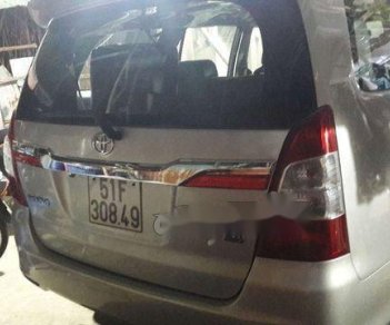 Toyota Innova 2015 - Bán ô tô Toyota Innova đời 2015, màu bạc, giá 562tr