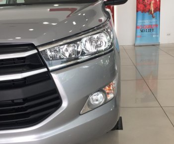 Toyota Innova 2.0 E  2018 - Bán xe Toyota Innova 2.0E sản xuất 2018 mới 100% khuyến mãi cực tốt