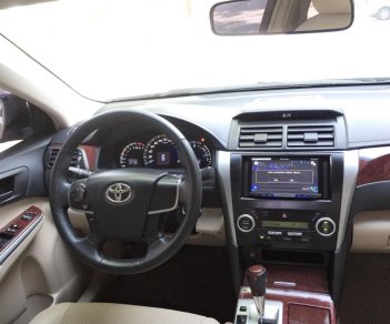 Toyota Camry 2.5G 2014 - Bán gấp Camry 2.5G 2014 xe đẹp xuất sắc