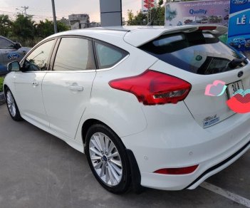 Ford Focus Sport 1.5L 2017 - Bán xe Ford Focus Sport 1.5L sản xuất 2017, màu trắng 