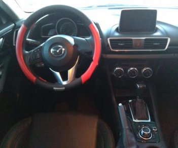 Mazda 3 1.5 AT 2015 - Cần bán xe Mazda 3 1.5AT năm 2015, màu trắng, 595 triệu