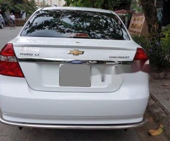 Chevrolet Aveo   LT  2017 - Cần bán gấp Chevrolet Aveo LT sản xuất 2017, màu trắng như mới, giá tốt