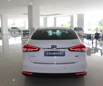 Kia Cerato 1.6 AT 2018 - Siêu ưu đãi - Kia Cerato 1.6 AT giá chỉ còn 589 triệu. Hotline: Tâm 0938.805.635