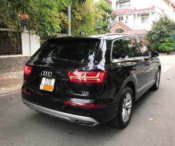 Audi Q7 2.0AT TFSI 2016 - Bán Audi Q7 2.0AT TFSI đời 2016, màu đen, nhập khẩu nguyên chiếc còn mới