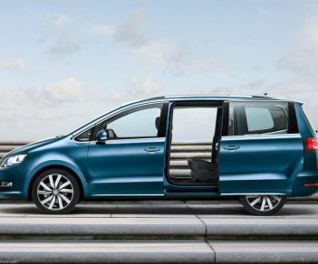 Volkswagen Sharan 2018 - Cần bán xe Volkswagen Sharan đời 2018, màu xanh lam, nhập khẩu nguyên chiếc