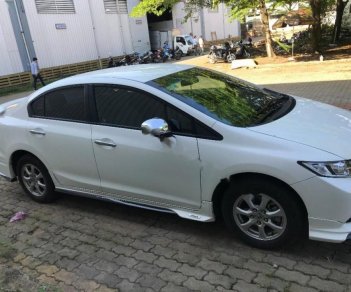 Honda Civic Modulo 1.8 AT 2016 - Cần bán gấp Honda Civic Modulo 1.8 AT năm 2016, màu trắng, giá 686tr