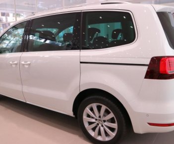 Volkswagen Sharan 2018 - Cần bán Volkswagen Sharan sản xuất 2018, màu trắng, nhập khẩu nguyên chiếc