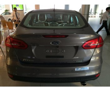 Ford Focus 1.5 titanium 2018 - Bán Ford Focus 1.5 Titanium đời 2018, mới đủ màu giao ngay, giá cả phải chăng, mua bán nhanh gọn