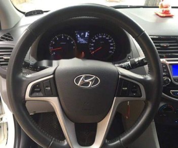 Hyundai Accent 2015 - Cần bán xe Hyundai Accent đời 2015, màu trắng giá cạnh tranh