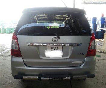 Toyota Innova E 2012 - Bán xe Toyota Innova 2.0E 2012, màu bạc