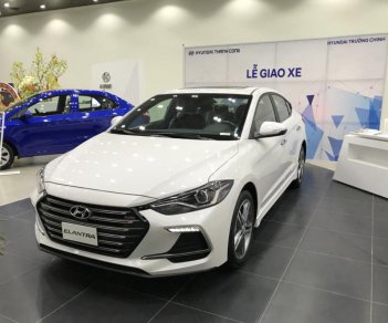 Hyundai Elantra 1.6 MT 2018 - Bán Hyundai Elantra giá chỉ từ 559 triệu, ưu đãi cực sốc